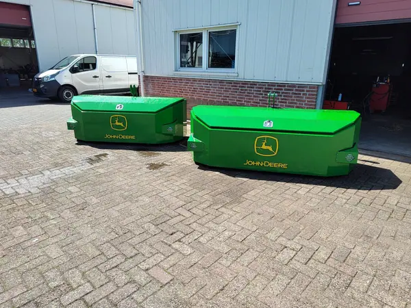 Frontkisten