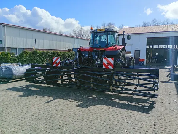 Diepwoeler met nalooprol
