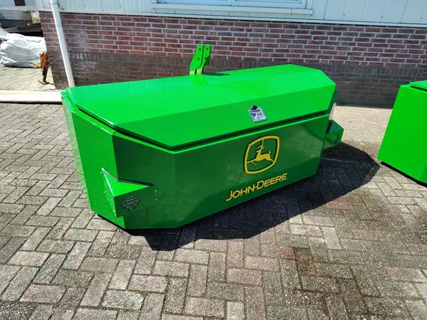 Frontkisten